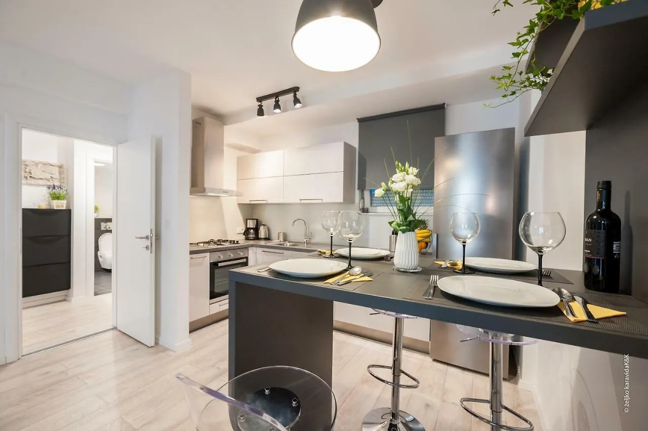 Old Town Apartment Maritta Zadar