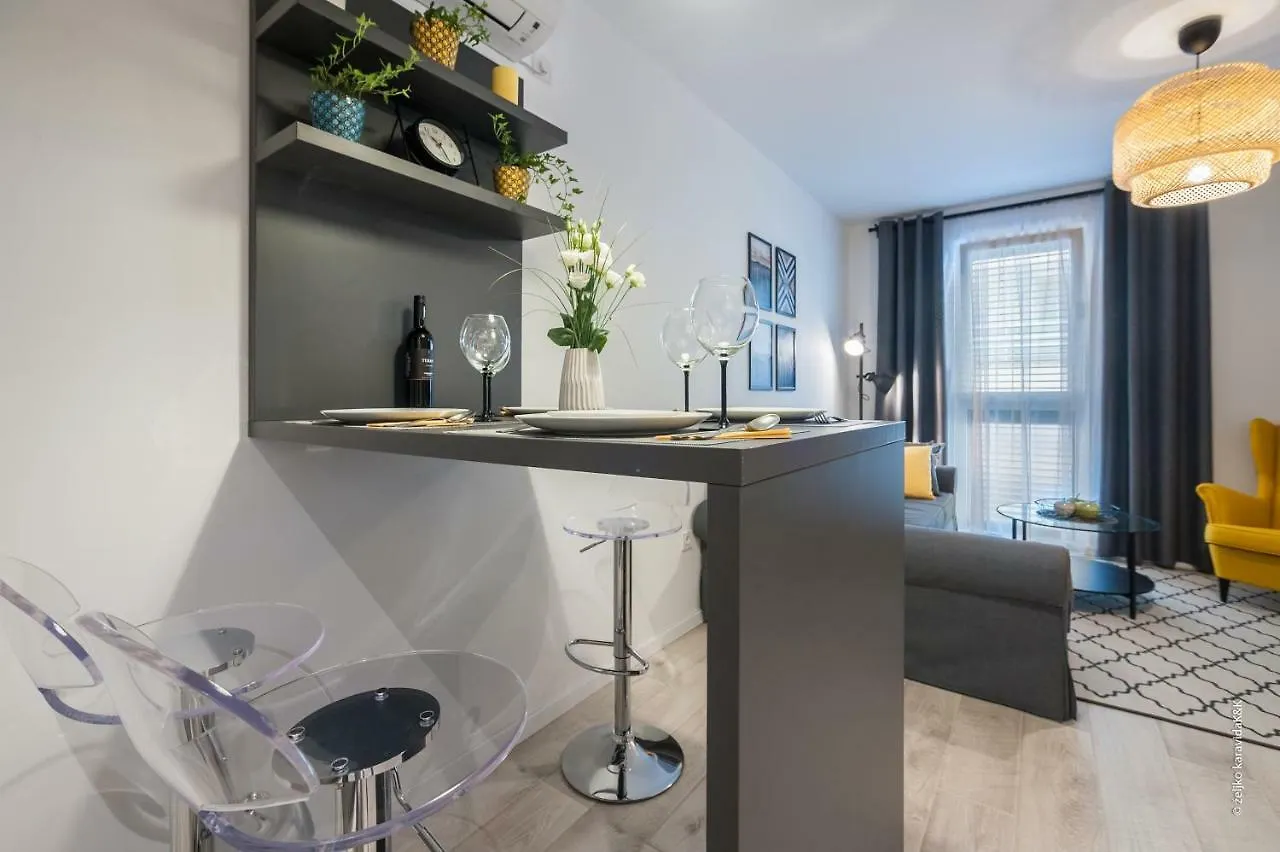 Old Town Apartment Maritta Zadar