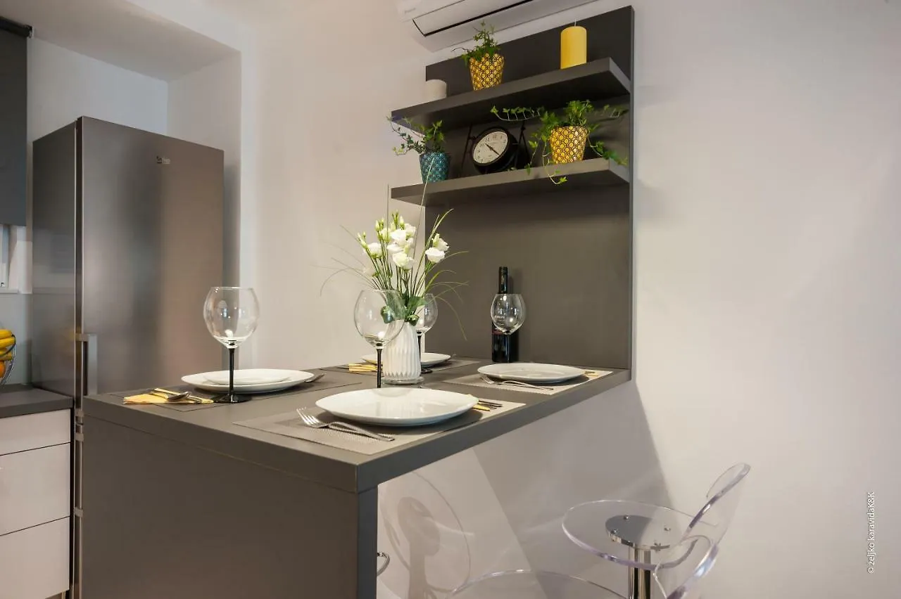 Old Town Apartment Maritta Ζαντάρ 0*,